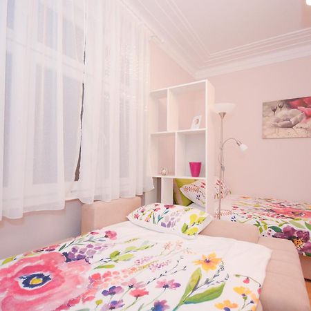 Apartment Mina Belgrade Exterior photo